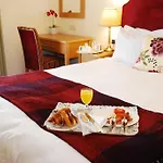 Casey's 3* Glengarriff