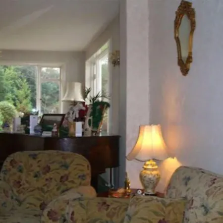 Casey's Hotel 3*