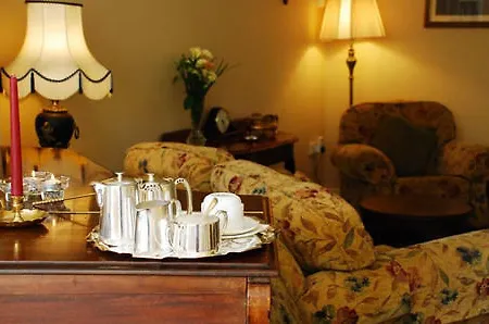 Hotel Casey's 3*